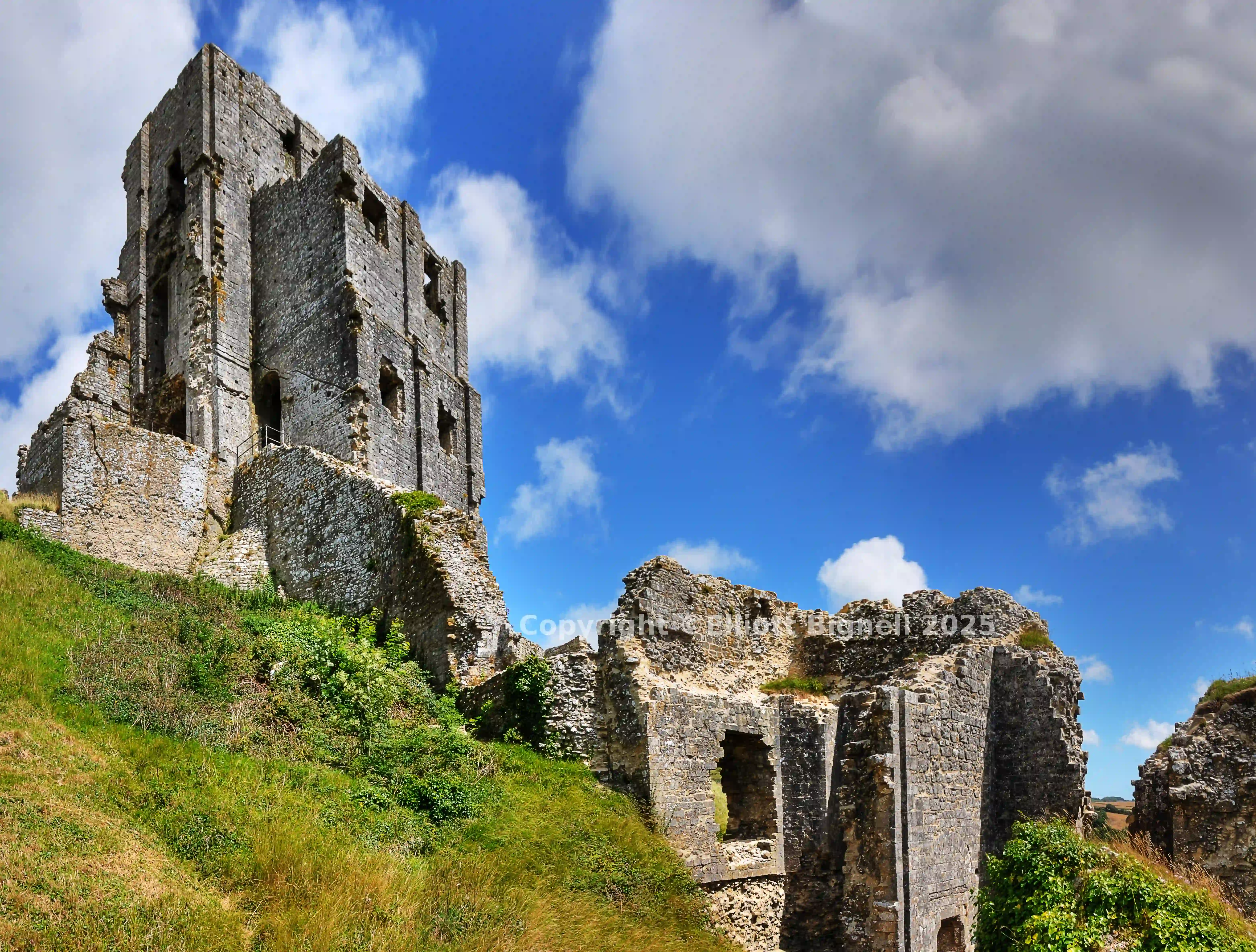 Corfe Castle 5.jpg